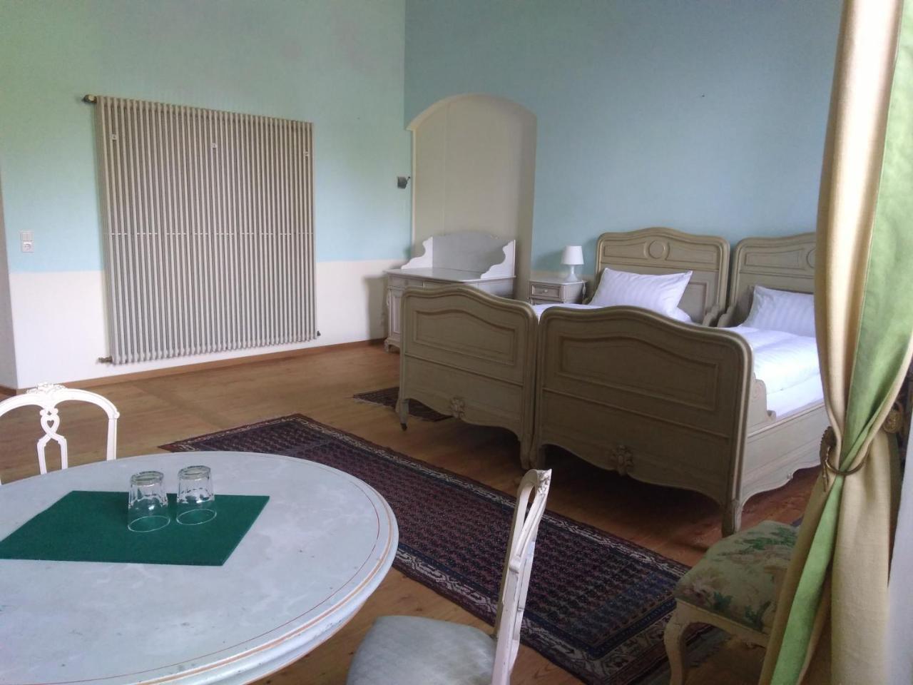 Ferienzimmer Im Schloss Burgpreppach 外观 照片